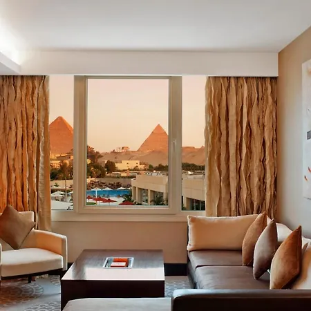 Le Meridien Pyramids Hotel & Spa-2